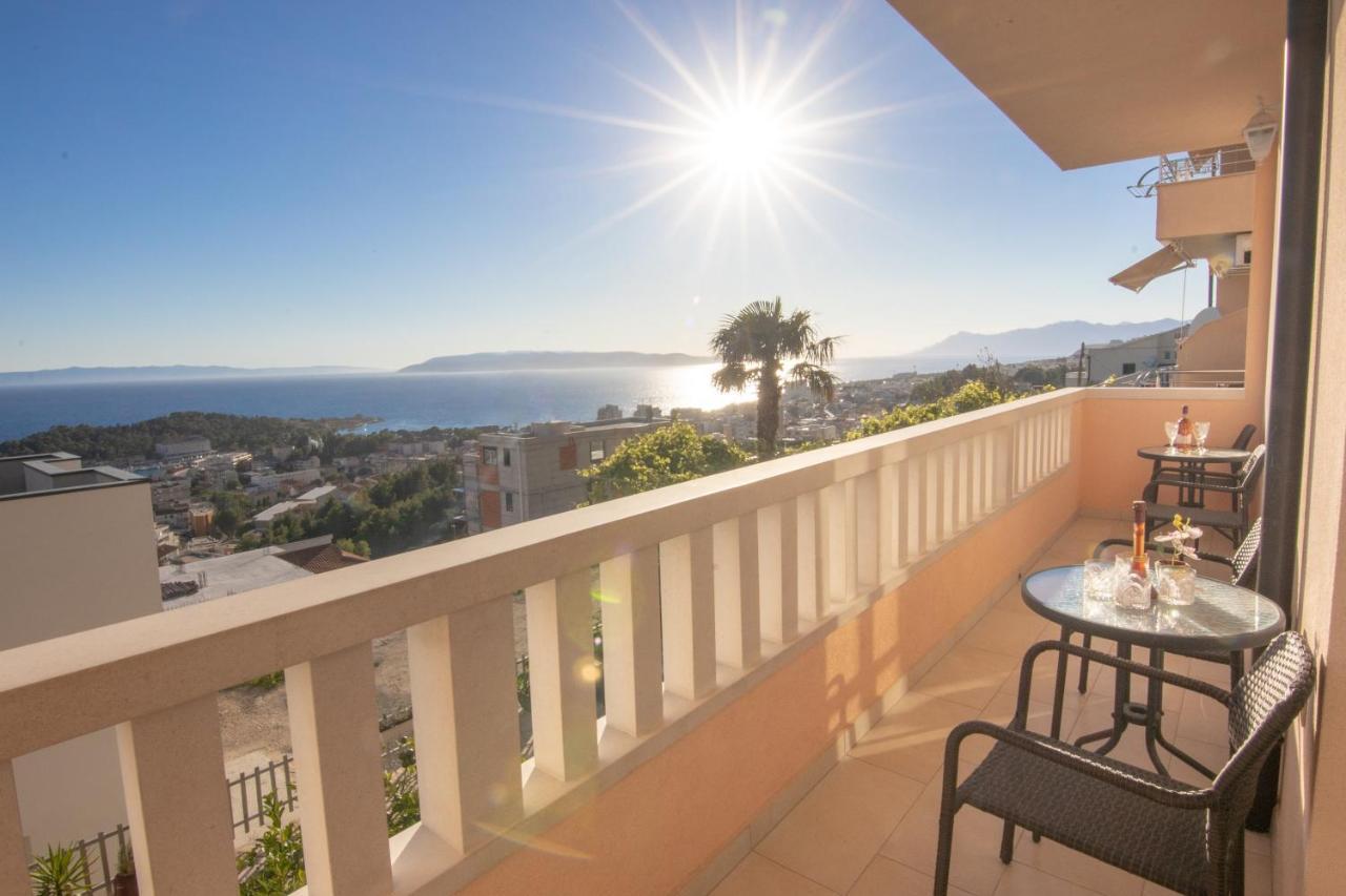 Apartment Dany - Free Beach Parking Makarska Exterior photo